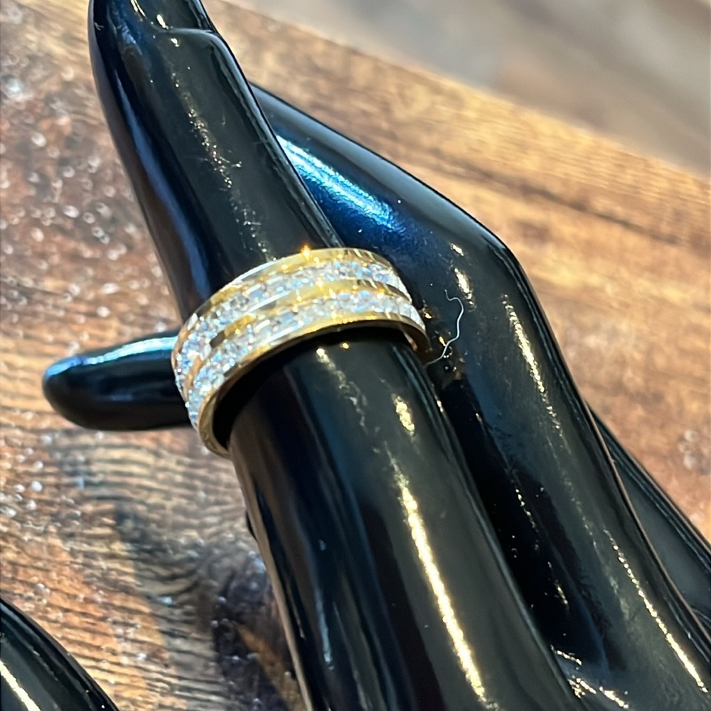 🌙 C766 - 18K Gold plated stainless steel ring with cubic zirconia’s